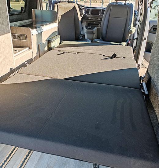 Citroën Jumpy aménagé - Banquette lit 2 places